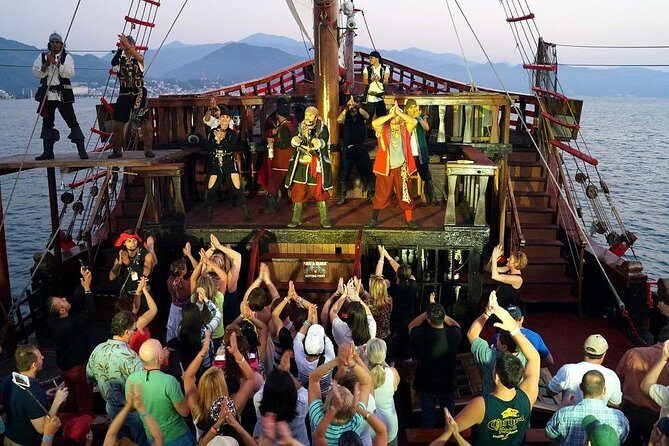 Dinner Under the Sea + Pirate Show in Puerto Vallarta Bay - The Sum Up