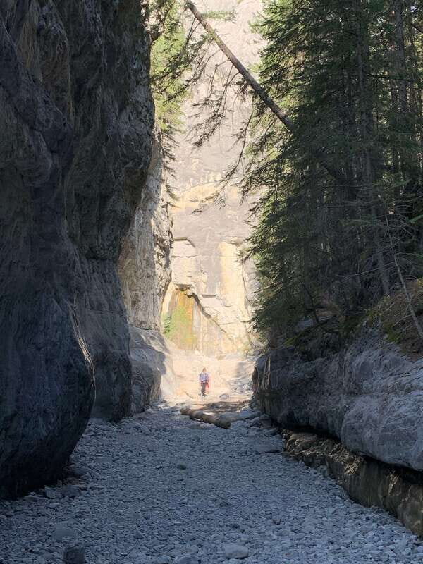 Discover Ancient Pictographs - Guided Canyon Hiking Tour 3H - The Core of the Experience: A Guided Canyon Hike