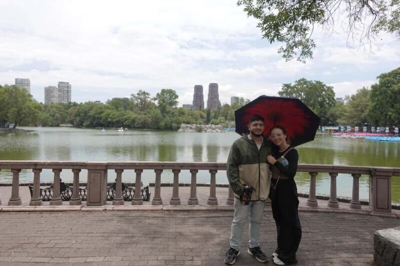 Discover Chapultepec Forest in Mexico City. - Exploring Chapultepec Castle: A Majestic Viewpoint