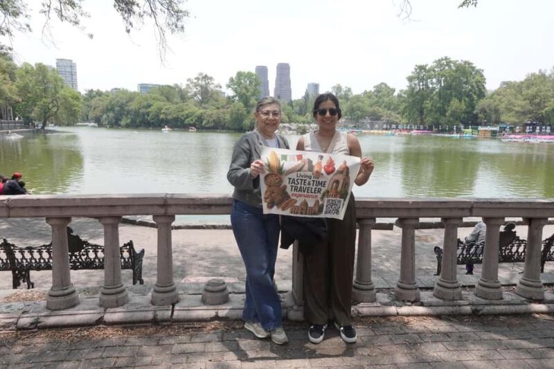 Discover Chapultepec Forest in Mexico City. - Ending at the Castle