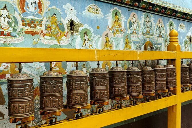 Discover Dharamshala's monasteries for Tibetan spirituality - Who Should Consider This Tour?