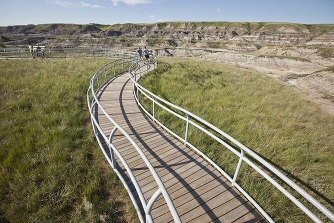 Discover Drumheller, Horseshoe Canyon, Royal Tyrrell Museum - The Itinerary in Detail