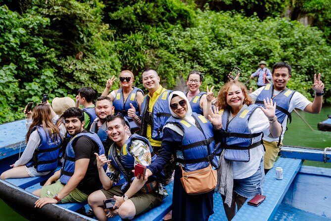Discover Halong Bay - Titop Island - Surprise Cave 1 Day with Lunch From Hanoi - Authentic Experience and Reviews