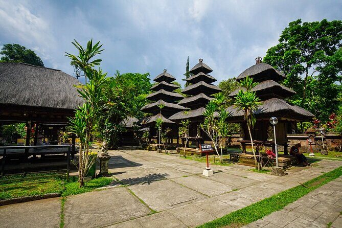 Discover Hidden Waterfall, Unesco Rice Terraces and Mountain Temple - The Sum Up