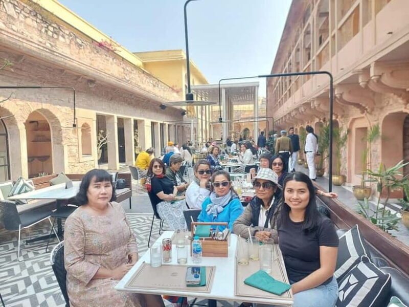 Discover Jaipur in a Day-Royal Journey Through the Pink City - Exploring Amber Fort: The Rise of Rajasthani Grandeur