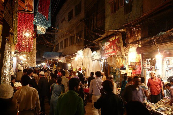 Discover Old Delhi: 4-Hour Evening Walking Tour includes Guide & Dinner - An In-Depth Look at the Tour Experience