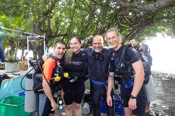 Discover Scuba Diving and dive in Menjangan Island Marine Park 2 dives - What Makes This Tour Stand Out?