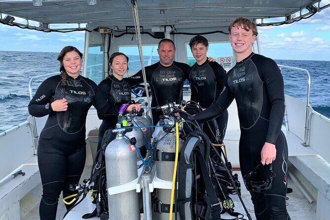 Discover Scuba Diving Course Pool Training Session in Key Largo. - Key Points