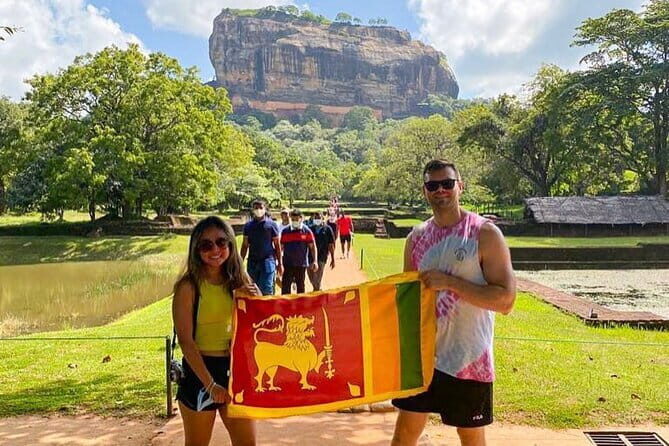 Discover Sigiriya Dambulla and Minneriya Park in Day Tour - Key Points