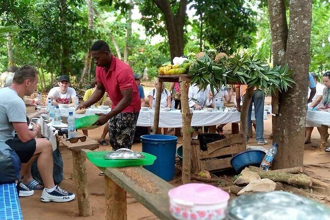 Discover Spice tour experience with Local lunch - A Deeper Look at the Spice Tour Experience