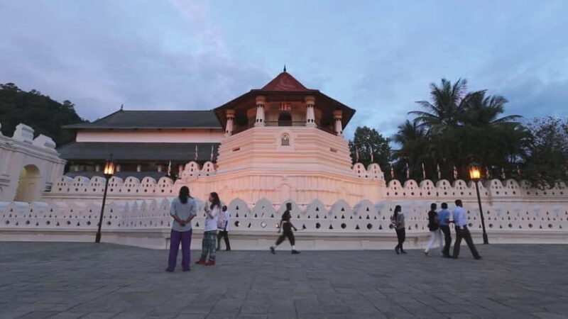 Discover Sri Lanka: 5-Day Cultural & Coastal Tour - Practicalities and Logistics