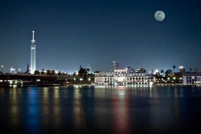 Discover The Amazing Nightlife Of Cairo And Riding the Carriage - Authentic and Well-Reviewed