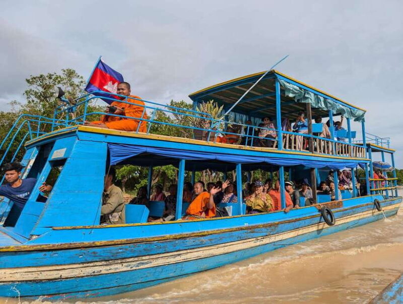 Discover the Enchantment of Chong Kneas Floating Village - Key Points