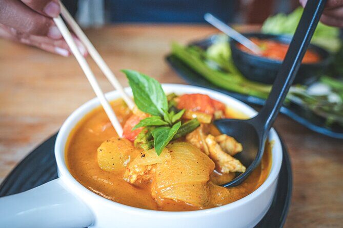 Discover the Tastes Temples and Tales of Authentic Cambodia - Transition to Siem Reap and the Temples