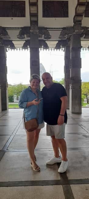 Discovering Colombo and Nice Sightseeing Tour by Tuk Tuk - Key Points