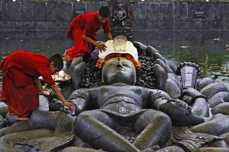 Discovering Kathmandu: Full-Day City Highlights Bus Tour - Key Points