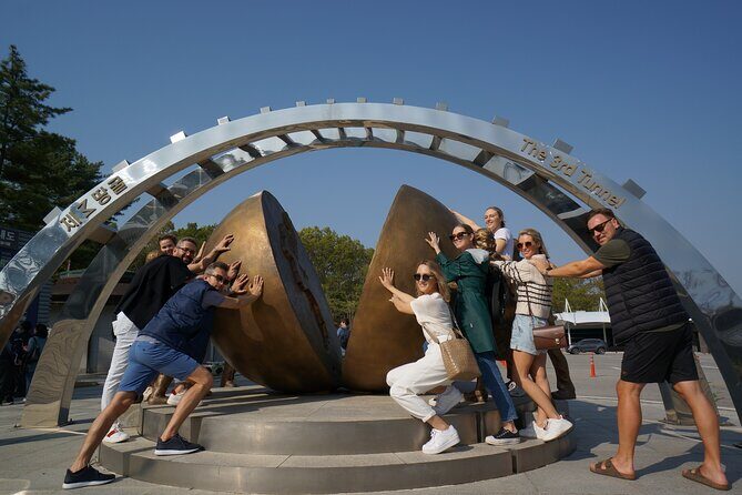 [DMZ Private Full day Tour] & The War Memorial include Lunch - Introduction: An Authentic, Informed Look at the DMZ and War Memorial