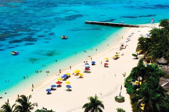 Doctor's Cave Beach and Shopping - Key Points
