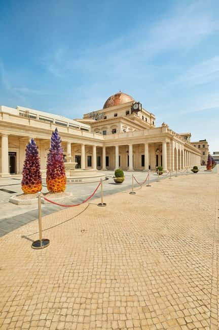 Doha: City Tour To All Main Attractions Including Transfers - Key Points