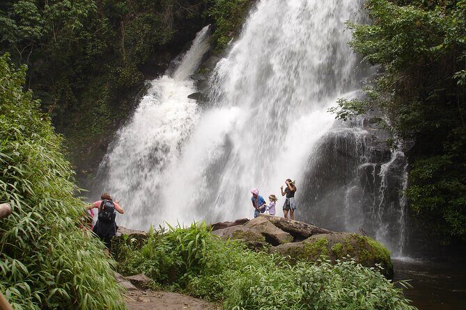 Doi Inthanon National park and 2 hours hiking with private tour - Who Would Love This Tour?