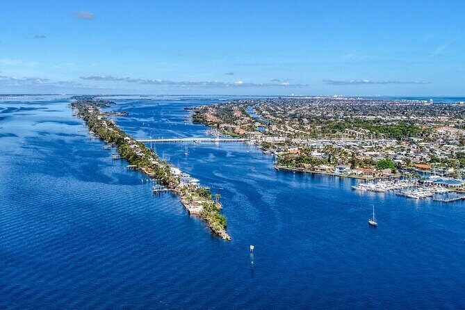 Dolphin and Manatee River Cruise Melbourne, Fl. Tour Time 1030 - An Authentic Look at the Experience