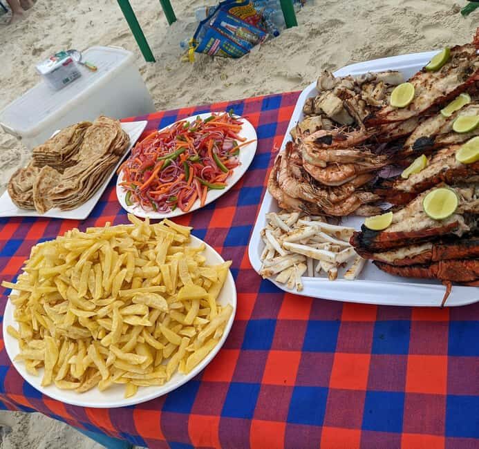 Dolphin tour + snorkeling at Pungume island and sandbak BBQ - Introducing the Dolphin Tour + Snorkeling at Pungume Island and Sandbank BBQ