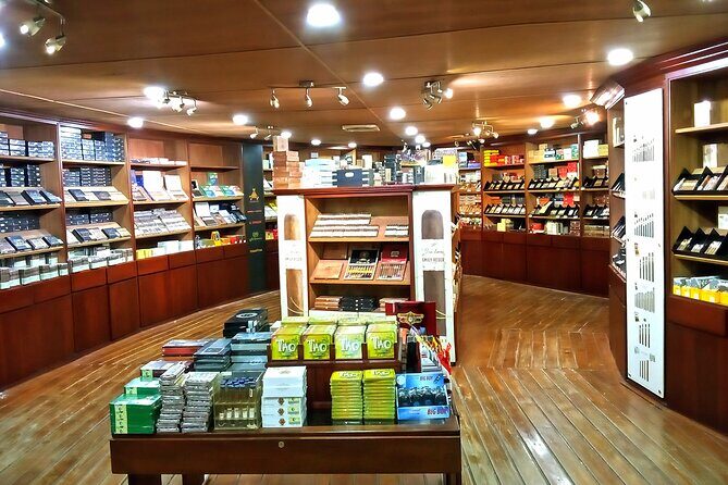 Don Lucas Cigar Factory & Store + Premium Rum Tasting (3 hours) - An In-Depth Look at the Tour Experience