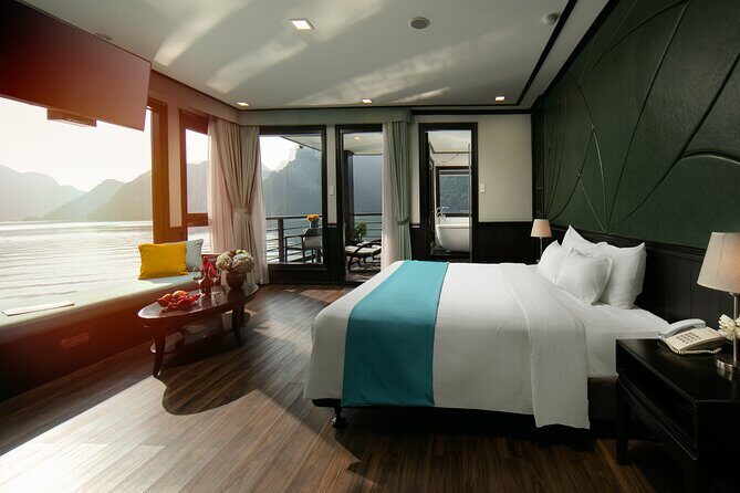 DORIA Cruise 5* Lan H Bay 2 days 1 night with 2 ways transfer - Who Will Love This Tour?