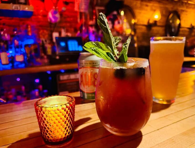 Downtown Louisville: Misfits and Mayhem Walk with Cocktail - What to Expect from the Reviewers Perspective