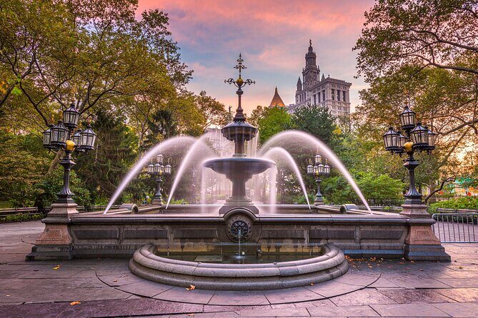 Downtown New York Highlights Private Walking Tour - Deep Dive into Each Landmark