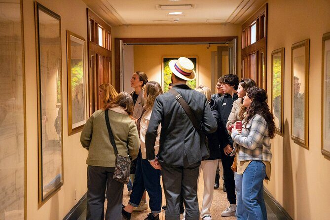 Downtown Vancouver Sinners and Sweets Tour With VIP Access - Who Will Love This Tour?