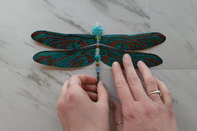 Dragonfly Suncatcher Art Kit in Estes Park - The Sum Up: Who Will Love This Experience?