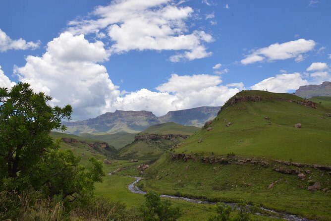 Drakensberg Giant's Castle Cave Art & Mandela Capture Site Tour from Durban - FAQ