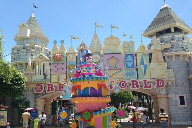Dream World Theme Park "Super Visa" with Return Transfer & Lunch - Who Should Consider This Tour?