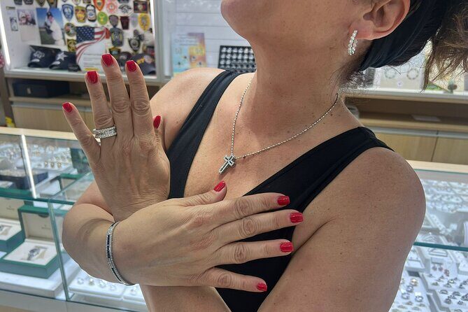Drinks & Diamonds Shopping Experience in St. Thomas - FAQs
