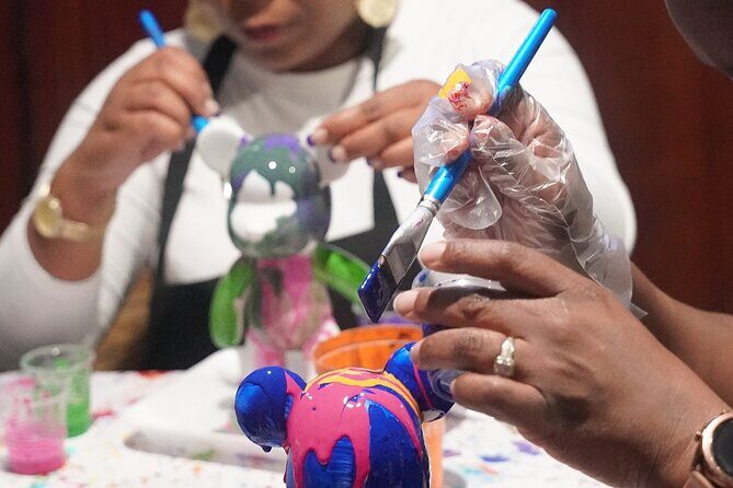 Drip Bear Paint & Sip Experience - The Setting and Location