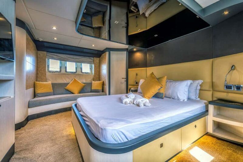 Dubai: 3 Hours Luxury Private Yacht Cruise - An In-Depth Look at the Dubai Yacht Experience
