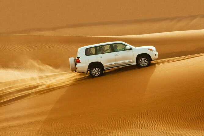 Dubai 4x4 Premium Oasis Camp Desert Safari 5*BBQ Dinner CamelRide - An In-Depth Look at the Experience
