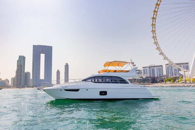 Dubai: 52ft Private Luxury Yacht For Rental - The Experience: What to Expect on a Dubai Yacht Tour