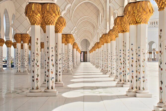 Dubai, Abu Dhabi, Safari 3 Days VIP City Tour - FAQ