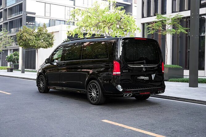 Dubai & Abu Dhabi Tour Mercedes Benz Viano with driver( Private) - The Experience in Detail