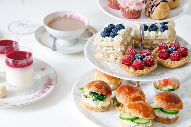 Dubai Afternoon High Tea in the Iconic Burj Al Arab with Transfer - Key Points