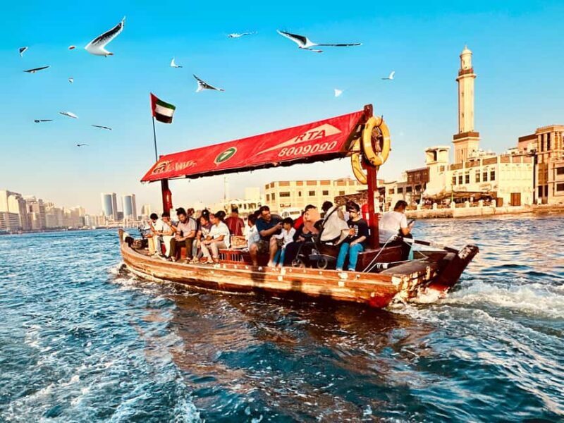 Dubai: Authentic Old Town, Souks, Tastings & Abra Boat Tour - Navigating the Souks