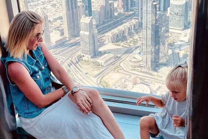 Dubai Burj Khalifa Tickets at the top (Level 124th + 125th) - The Views and What You’ll See
