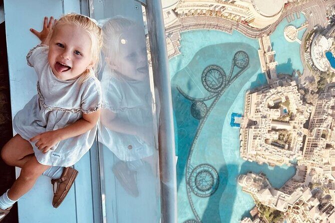 Dubai Burj Khalifa Tickets at the top (Level 124th + 125th) - Real Traveler Insights
