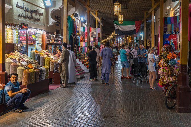 Dubai City Tour: Frame Tickets, Creek, Souks, Blue Mosque & Abra - FAQs