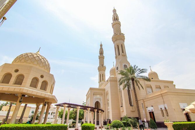 Dubai combo: Morning Desert Safari Experience & Dubai City Sightseeing Tour - A Detailed Look at the Itinerary and Experience