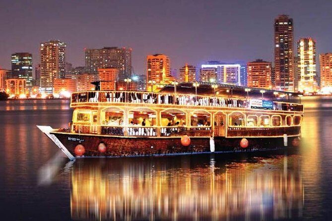 Dubai Creek Dhow Cruise Dinner - An In-Depth Look at the Dubai Creek Dhow Cruise Dinner