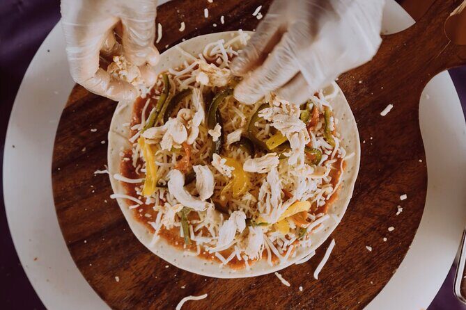 Dubai Creek Sightseeing Cruise with Unlimited Freshly Baked Pizza - The Sum Up