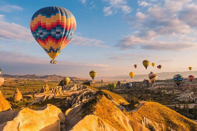 Dubai Desert By Hot Air Balloon With Falcon Show and Camel - Additional Touches: Photos and Certificates